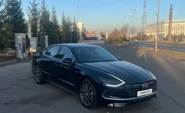 Hyundai Sonata 2021 года за 11 000 000 тг. в Алматы фото 4