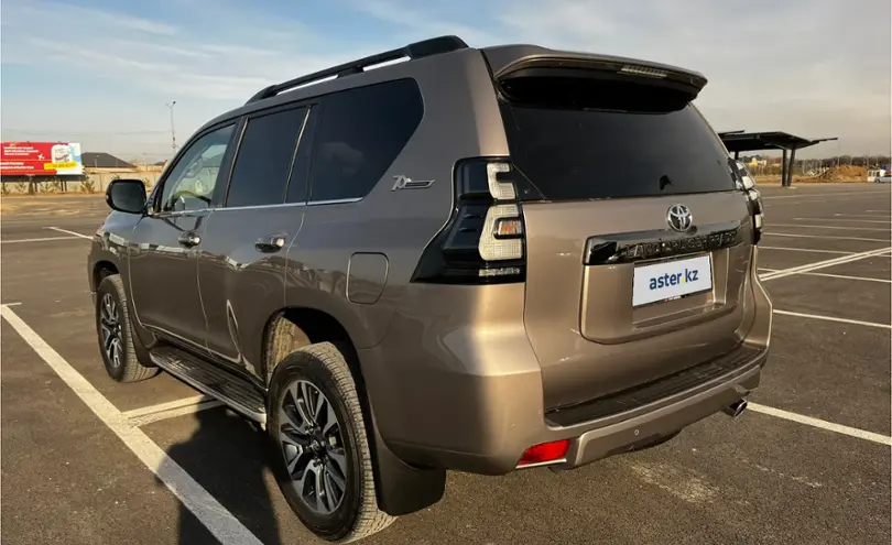 Toyota Land Cruiser Prado 2022 года за 32 000 000 тг. в Шымкент фото 4