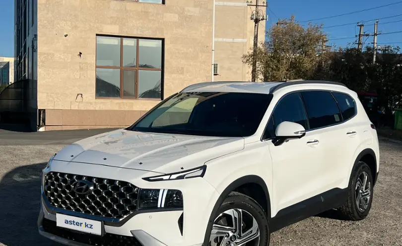 Hyundai Santa Fe 2023 года за 17 500 000 тг. в Астана