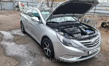 Hyundai Sonata 2013 года за 3 900 000 тг. в Карагандинская область фото 3