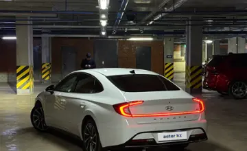 Hyundai Sonata 2023 года за 12 500 000 тг. в Астана фото 3