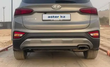 Hyundai Santa Fe 2020 года за 13 000 000 тг. в Алматы
