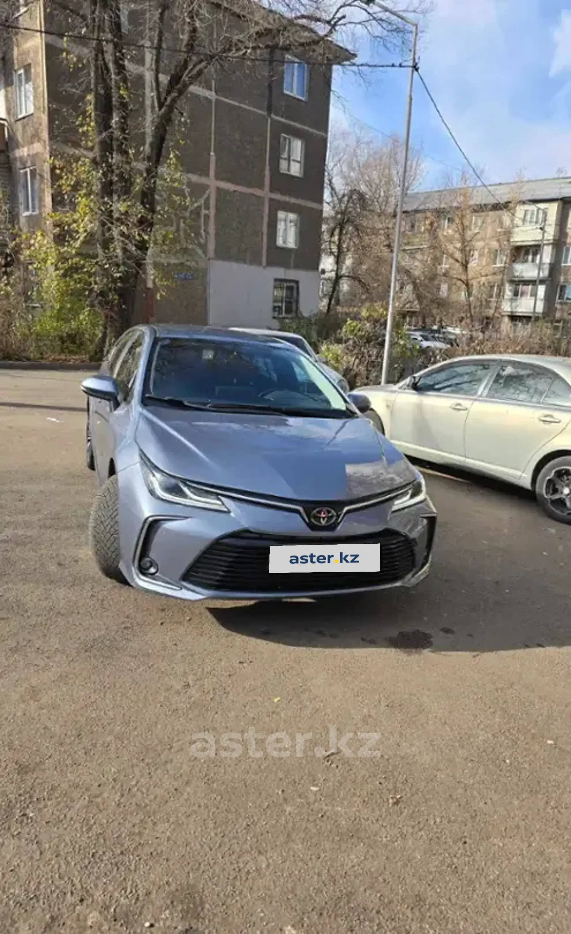 Toyota Corolla 2020 года за 10 300 000 тг. в Алматы фото 3