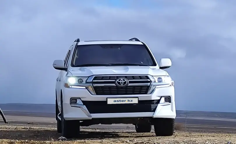 Toyota Land Cruiser 2007 года за 12 800 000 тг. в Актау