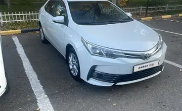 Toyota Corolla 2018 года за 9 000 000 тг. в Усть-Каменогорск фото 2