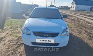 LADA (ВАЗ) Priora 2013 года за 2 000 000 тг. в Уральск фото 1