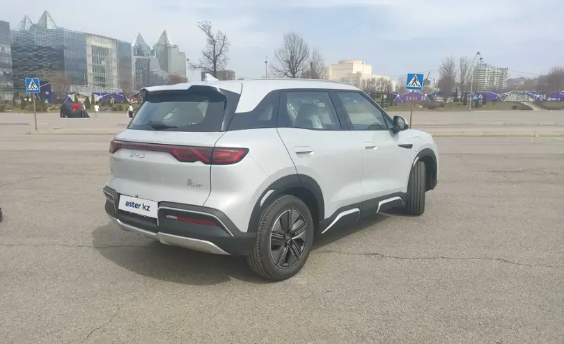 BYD Yuan 2024 года за 10 550 000 тг. в Алматы фото 2
