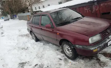Volkswagen Vento 1993 года за 850 000 тг. в Восточно-Казахстанская область фото 4