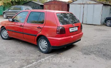 Volkswagen Golf 1995 года за 1 600 000 тг. в Алматы фото 3