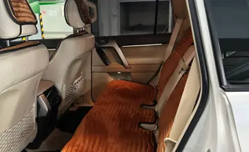 Toyota Land Cruiser Prado 2020 года за 32 000 000 тг. в Астана фото 5