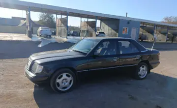 Mercedes-Benz E-Класс 1994 года за 2 700 000 тг. в Караганда фото 1