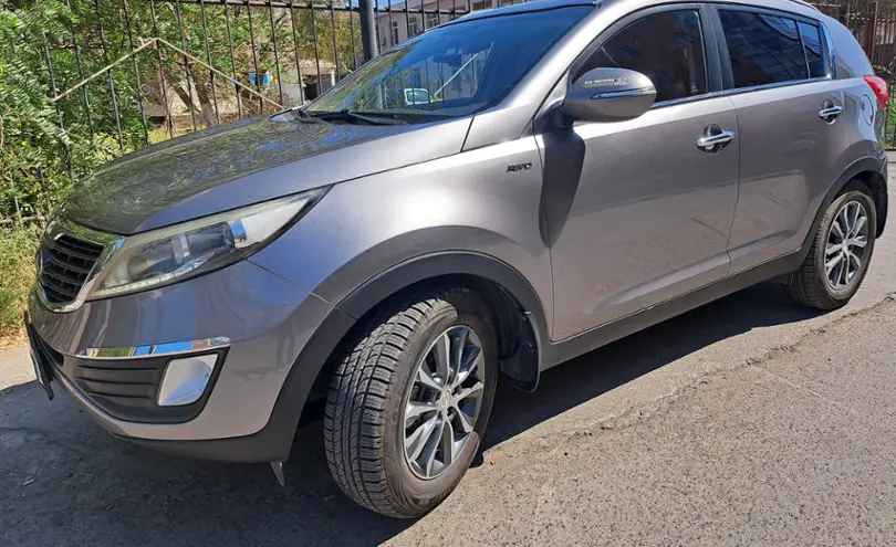 Kia Sportage 2013 года за 8 000 000 тг. в Атырау