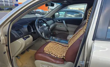 Toyota Highlander 2008 года за 10 000 000 тг. в Восточно-Казахстанская область