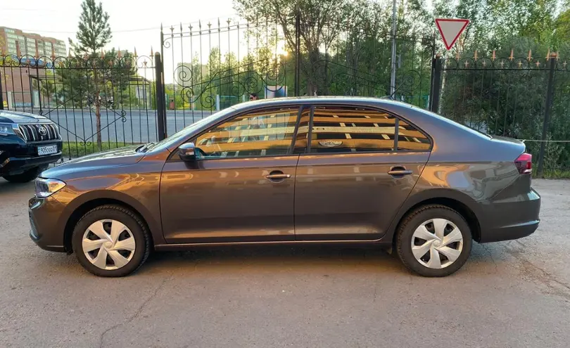 Volkswagen Polo 2021 года за 8 900 000 тг. в Астана