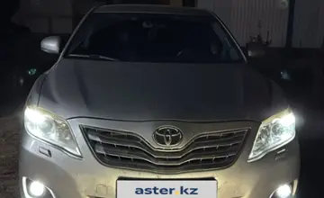 Toyota Camry 2010 года за 7 200 000 тг. в Актюбинская область фото 2