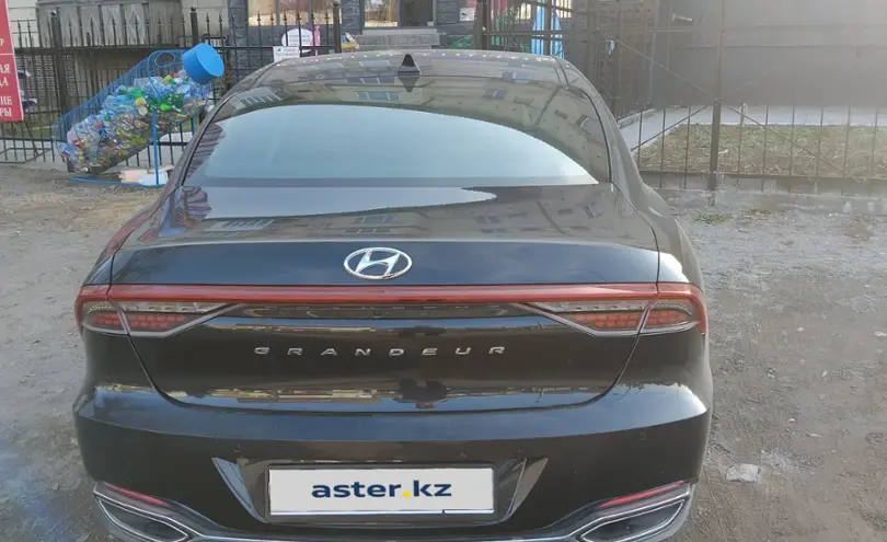 Hyundai Grandeur 2020 года за 13 000 000 тг. в Алматы фото 3