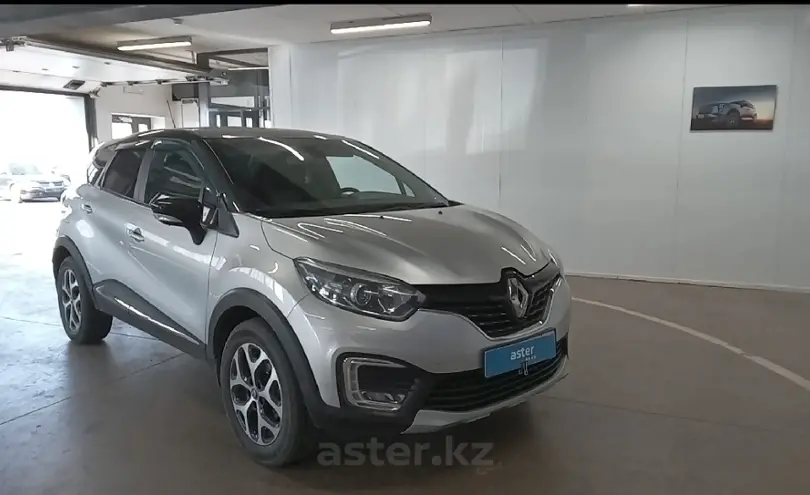 Renault Kaptur 2018 года за 5 800 000 тг. в Астана фото 2