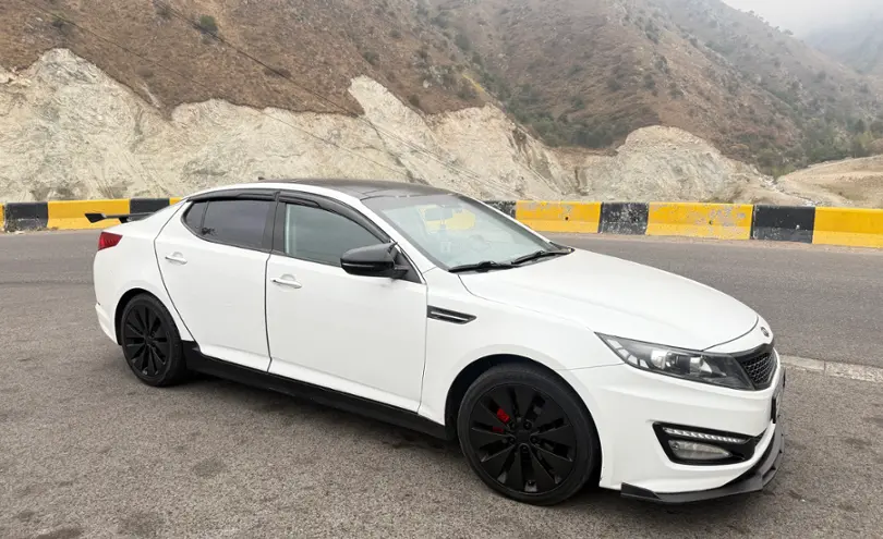 Kia K5 2011 года за 7 000 000 тг. в Алматы фото 4