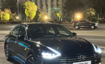 Hyundai Sonata 2021 года за 11 000 000 тг. в Алматы фото 2
