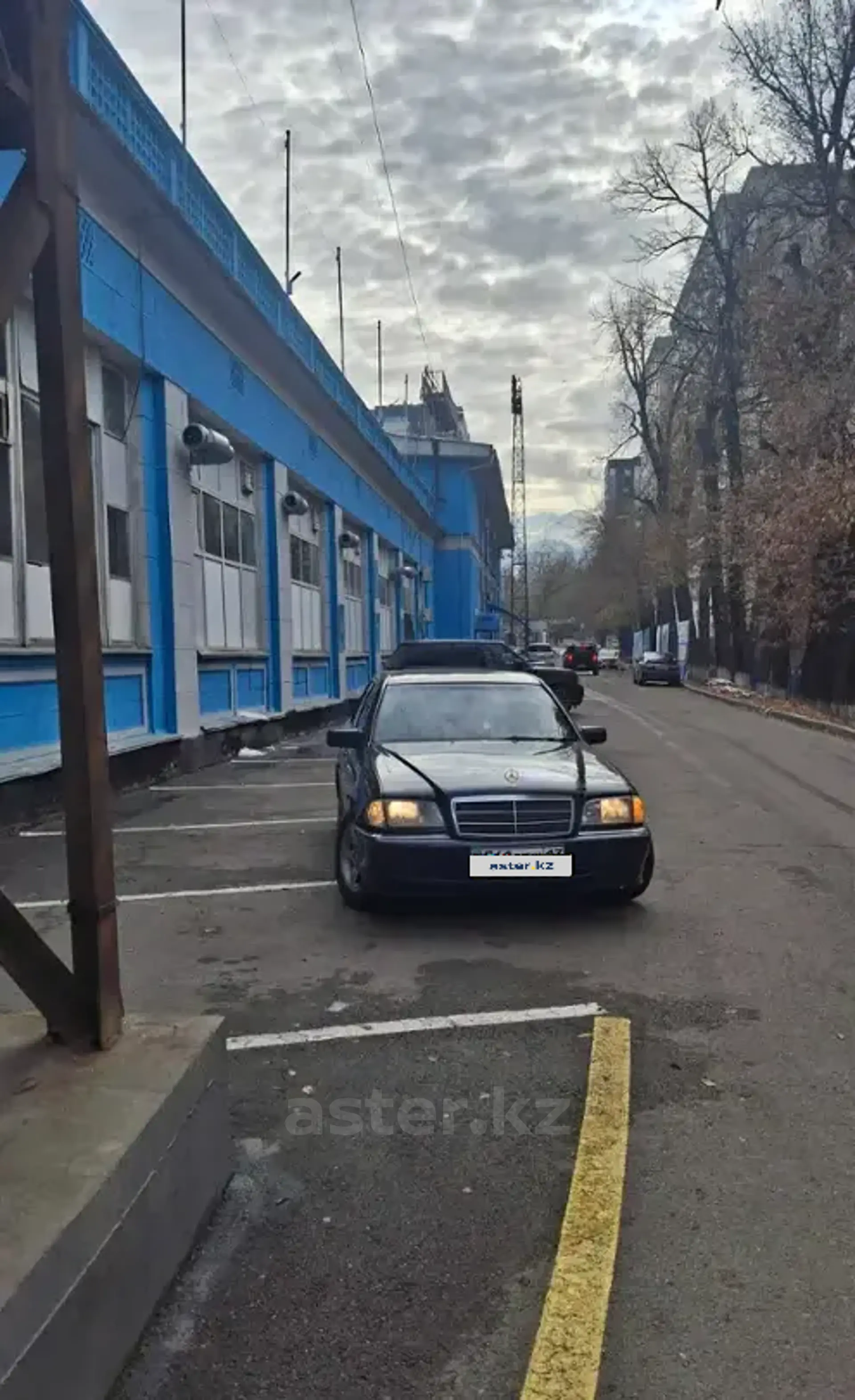 Mercedes-Benz C-Класс 1997 года за 2 100 000 тг. в Алматы фото 3