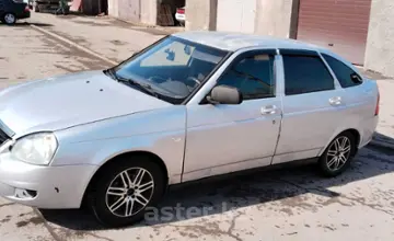 LADA (ВАЗ) Priora 2010 года за 750 000 тг. в Караганда фото 2