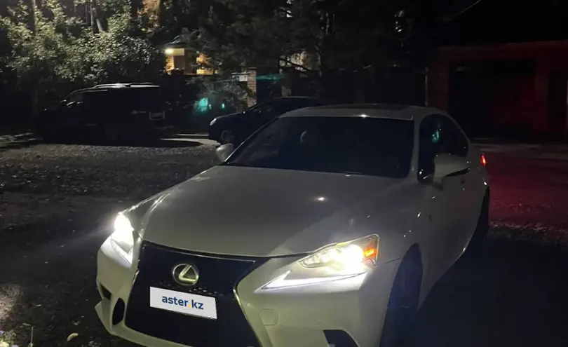Lexus IS 2015 года за 7 500 000 тг. в Актюбинская область