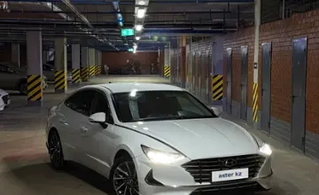 Hyundai Sonata 2023 года за 12 500 000 тг. в Астана фото 2