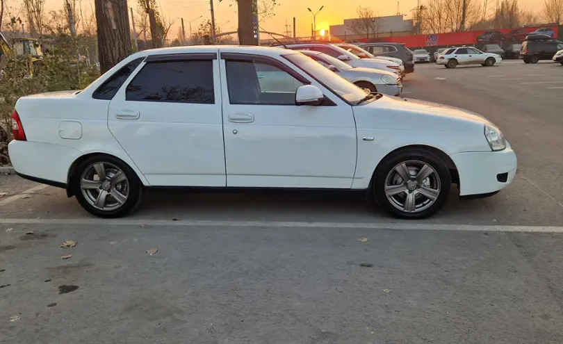 LADA (ВАЗ) Priora 2013 года за 2 000 000 тг. в Алматы фото 4