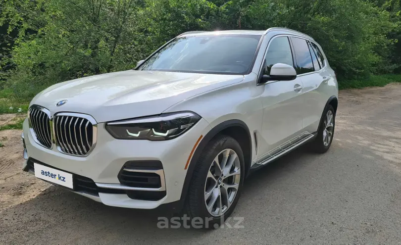 BMW X5 2023 года за 45 000 000 тг. в Алматы