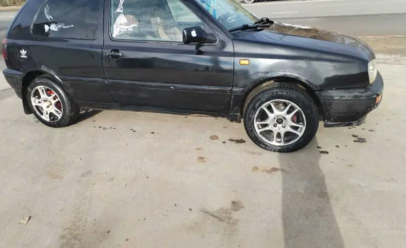 Volkswagen Golf 1995 года за 770 000 тг. в Уральск фото 2