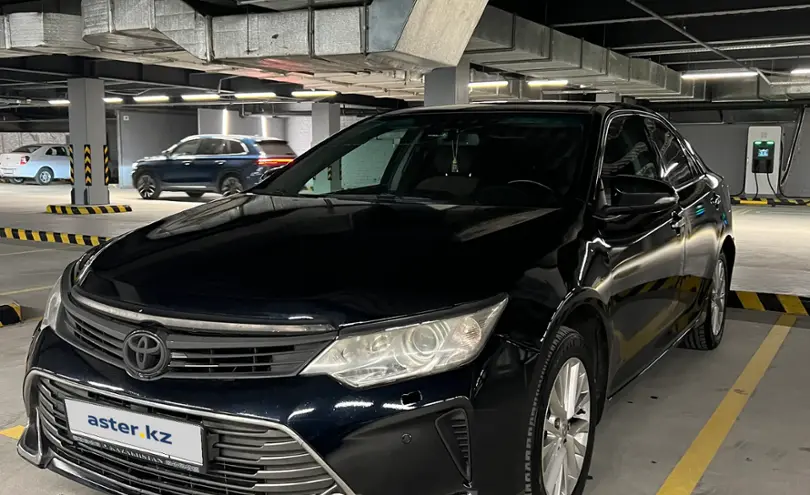 Toyota Camry 2015 года за 10 500 000 тг. в Астана