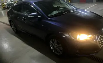 Hyundai Elantra 2018 года за 7 490 000 тг. в Астана фото 2