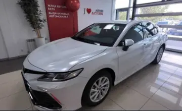 Toyota Camry 2023 года за 17 400 000 тг. в Астана фото 2