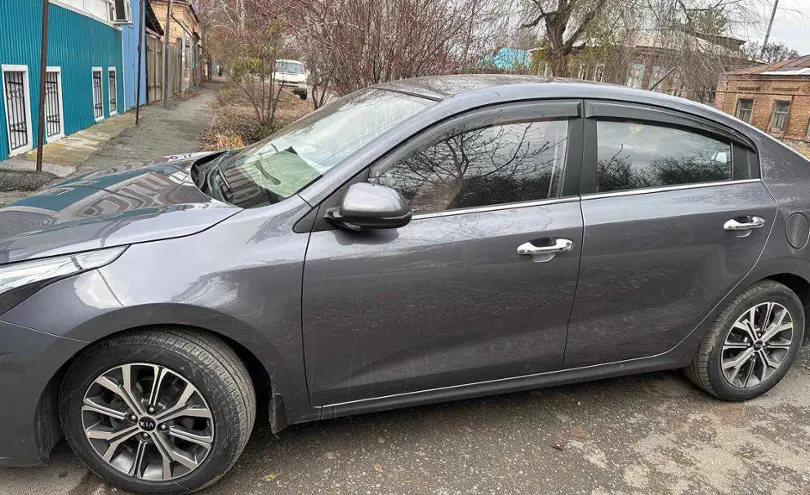 Kia Rio 2021 года за 8 300 000 тг. в Уральск