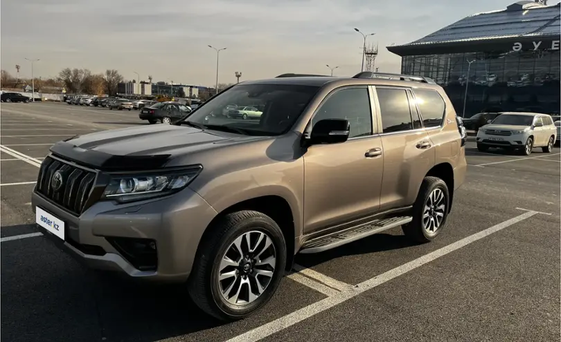 Toyota Land Cruiser Prado 2022 года за 34 000 000 тг. в Шымкент