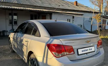 Chevrolet Cruze 2014 года за 4 700 000 тг. в Семей фото 4