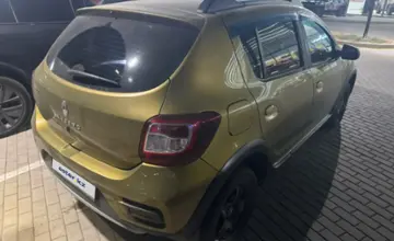 Renault Sandero 2015 года за 3 500 000 тг. в Астана