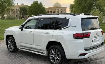 Toyota Land Cruiser 2021 года за 55 000 000 тг. в Шымкент