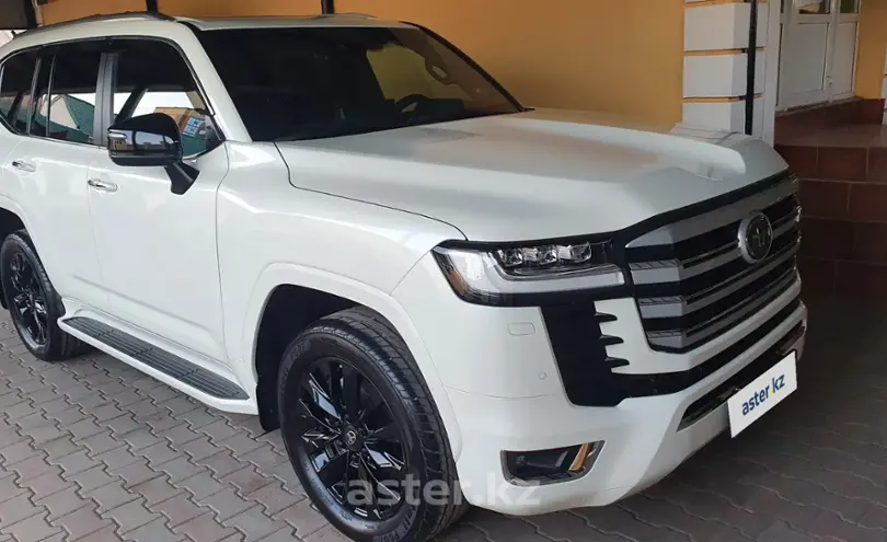 Toyota Land Cruiser 2021 года за 51 000 000 тг. в Кокшетау