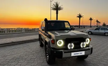 Toyota Land Cruiser 2024 года за 45 000 000 тг. в Актау фото 3