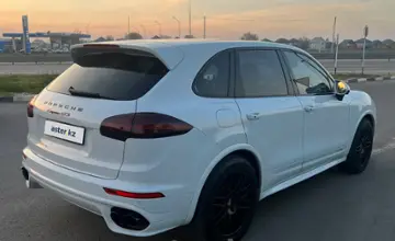 Porsche Cayenne 2015 года за 23 000 000 тг. в Алматы