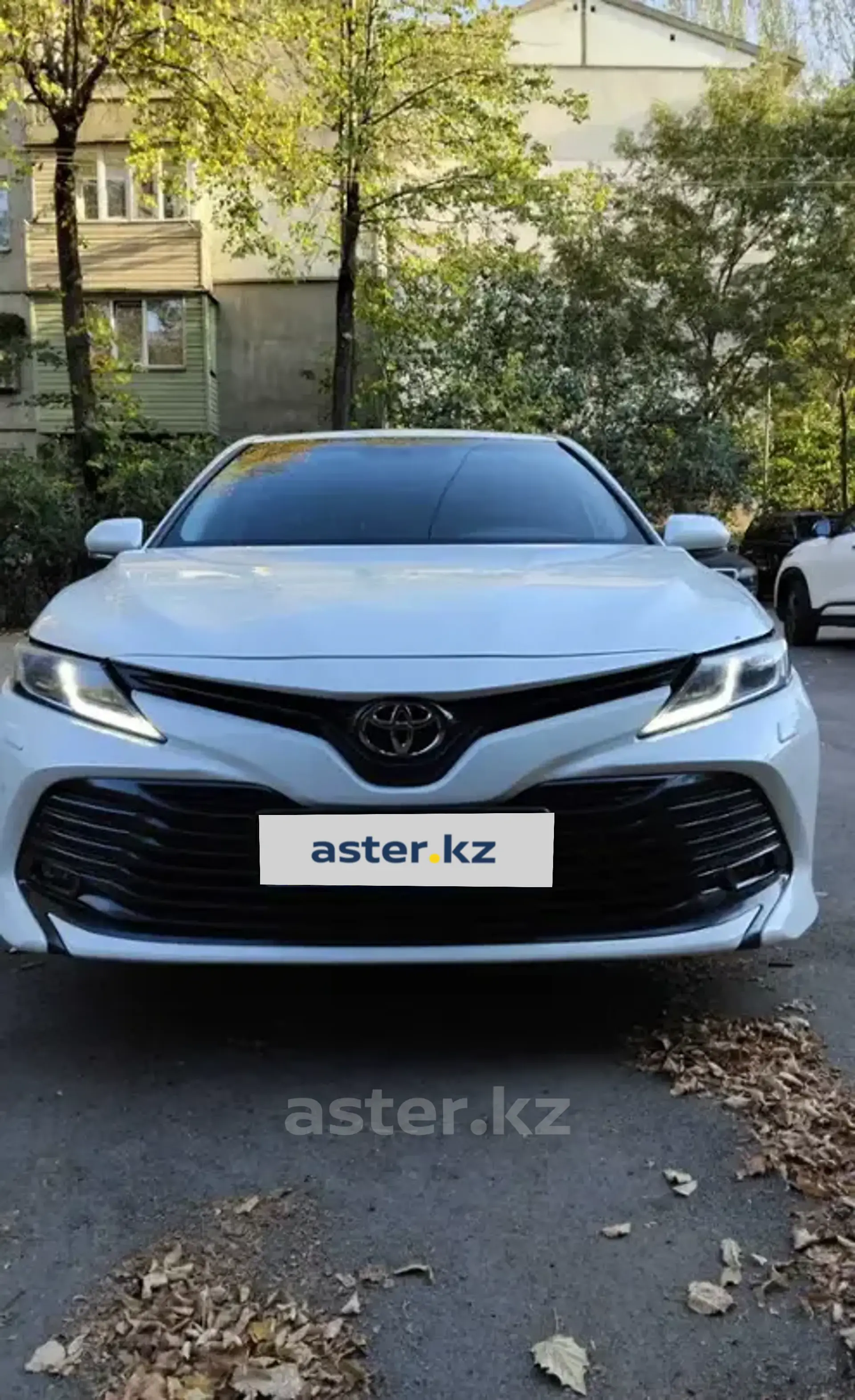 Toyota Camry 2020 года за 14 000 000 тг. в Алматы фото 2