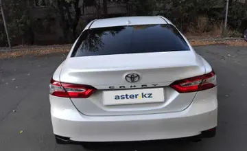 Toyota Camry 2020 года за 14 000 000 тг. в Алматы