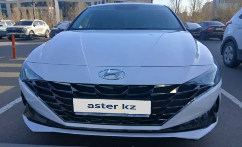 Hyundai Elantra 2023 года за 11 500 000 тг. в Астана фото 2