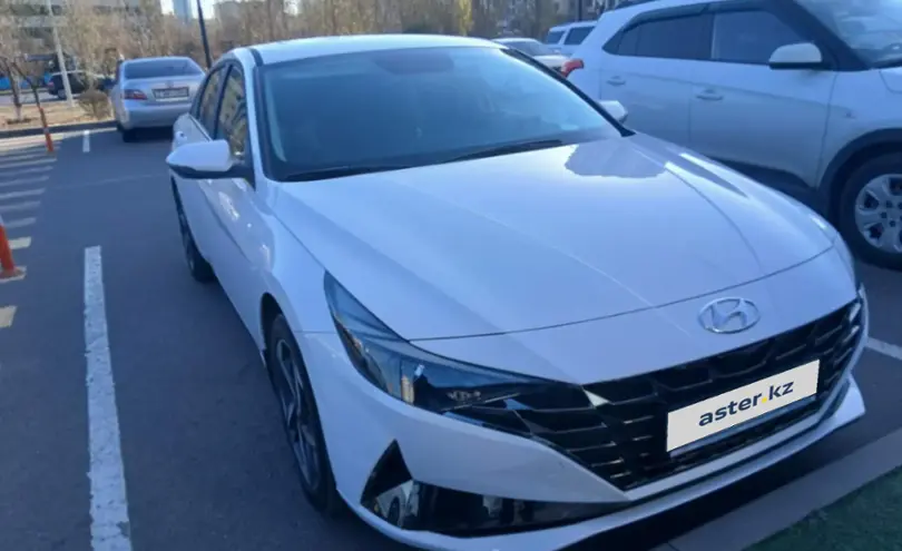 Hyundai Elantra 2023 года за 11 500 000 тг. в Астана фото 3