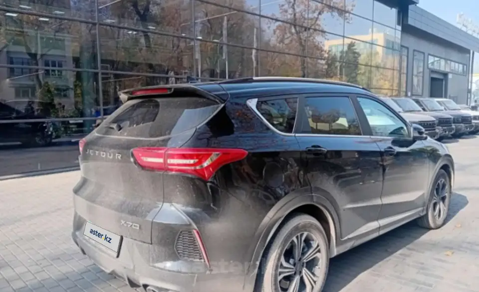 Jetour X70 2025 года за 10 000 000 тг. в Алматы