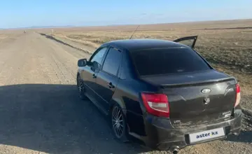 LADA (ВАЗ) Granta 2015 года за 3 000 000 тг. в Актобе фото 3