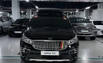 Kia Carnival 2019 года за 19 500 000 тг. в Алматы фото 2