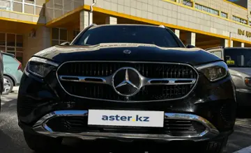 Mercedes-Benz GLC 2023 года за 39 000 000 тг. в Астана фото 2