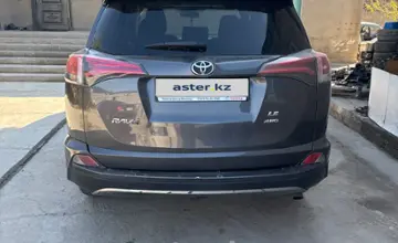 Toyota RAV4 2017 года за 10 800 000 тг. в Шымкент фото 4